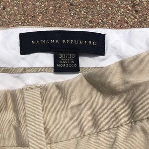 Banana Republic Men’s 30 x 30 khaki pant